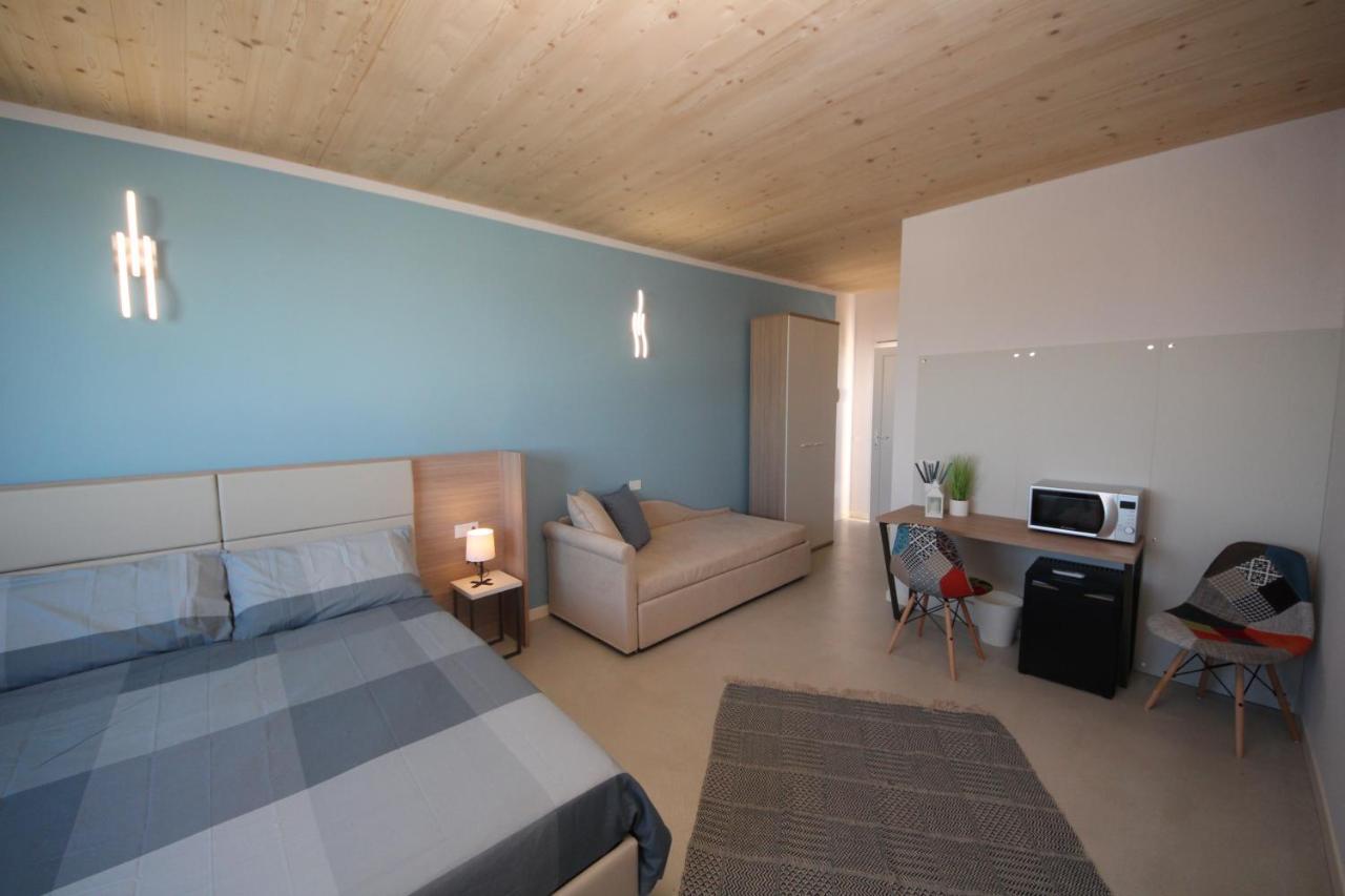 Ohana Holiday Rooms Розолина-Маре Экстерьер фото