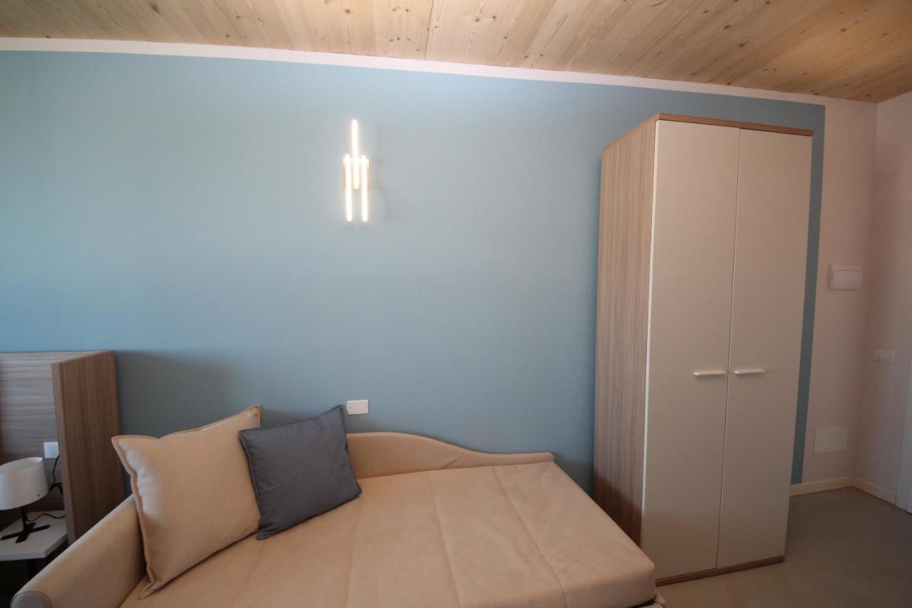 Ohana Holiday Rooms Розолина-Маре Экстерьер фото