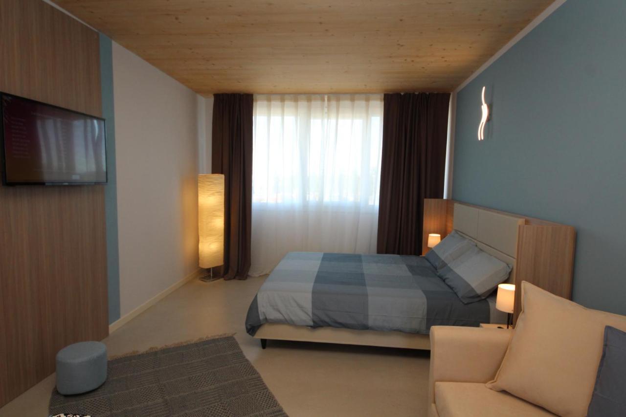 Ohana Holiday Rooms Розолина-Маре Экстерьер фото